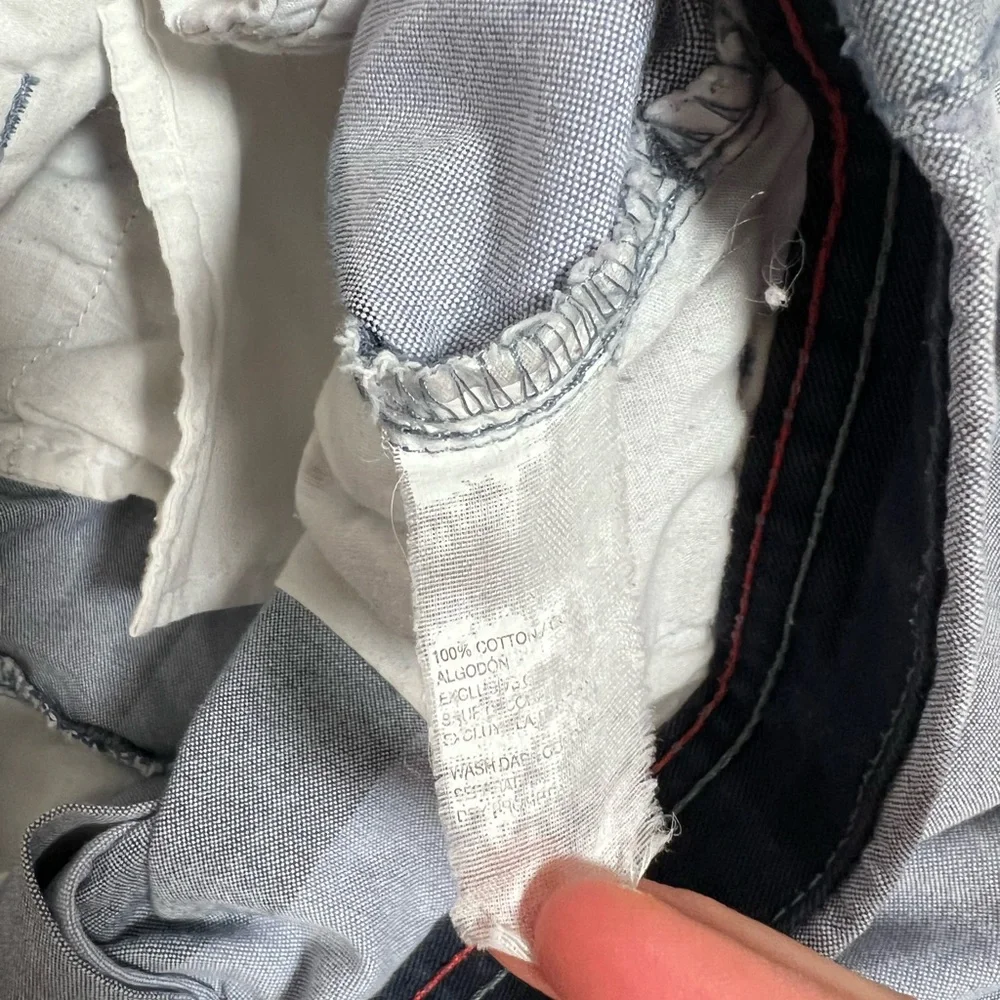 IZOD Men's Striped Shorts